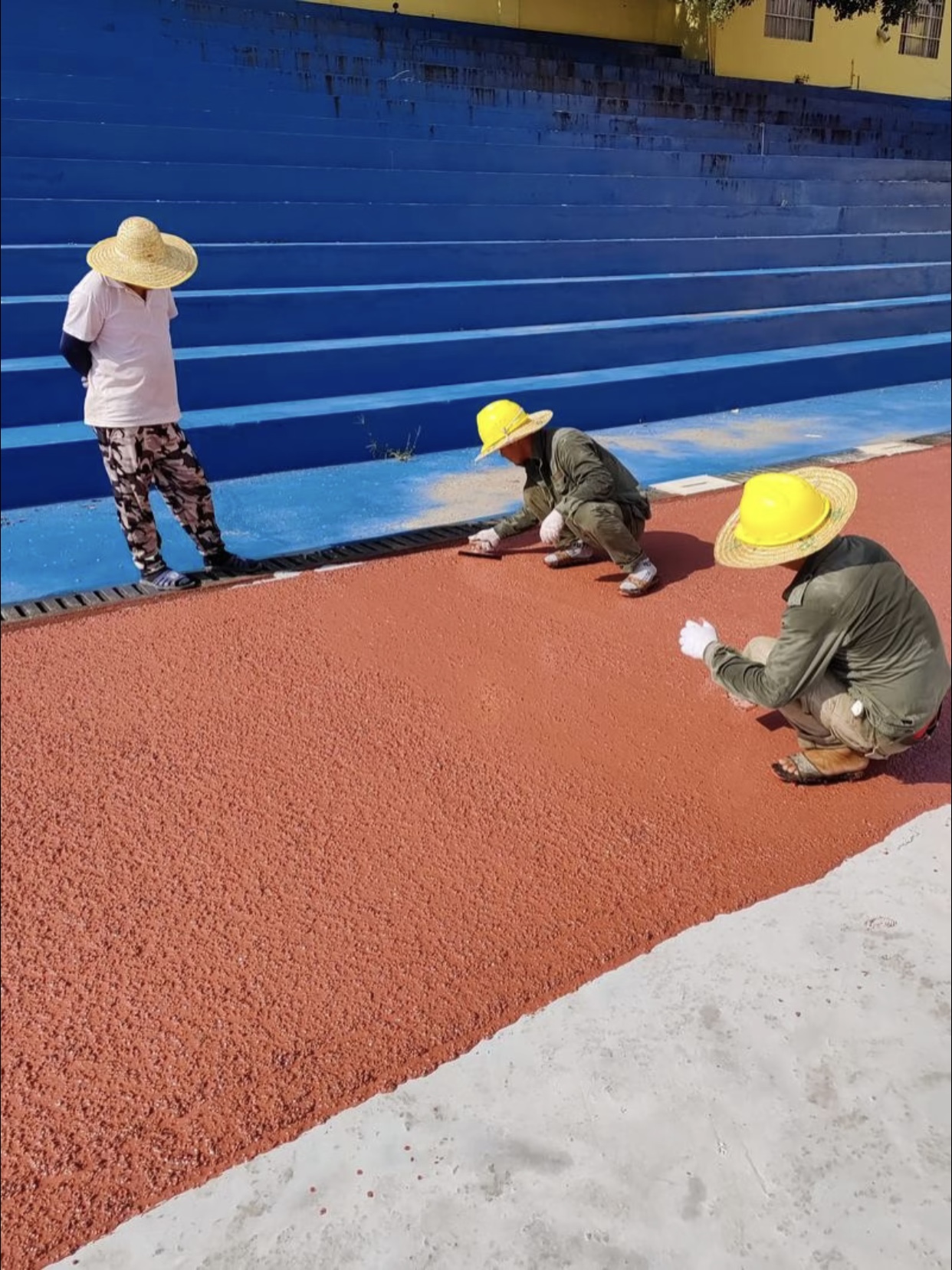 塑胶跑道施工脱层之谜，你知道吗？